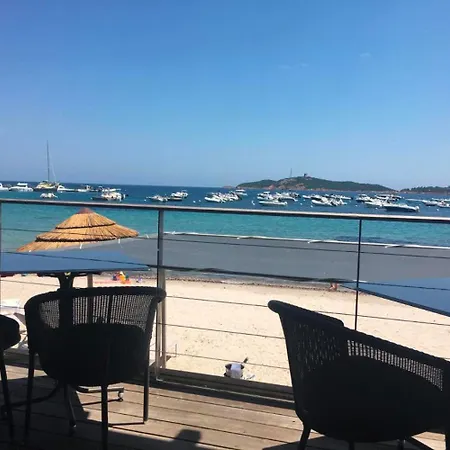 Lägenhet La Corse Les Pieds Dans L'eau Pinarellu