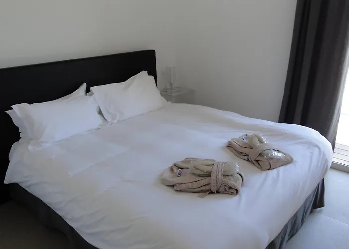 Апартаменты La Corse Les Pieds Dans L'eau *